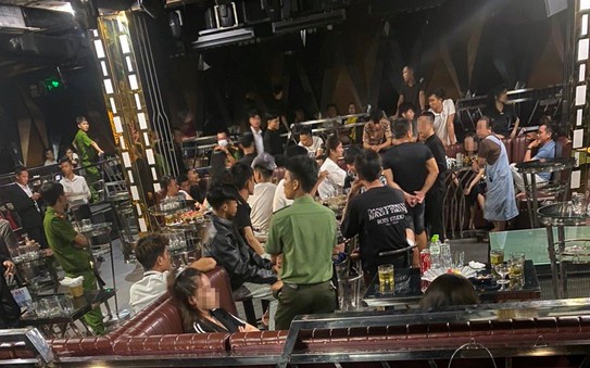 Bar Diamond Club ở Quảng Nam liên tục để khách vào chơi tỷ lệ kèo nhà cái malaysia