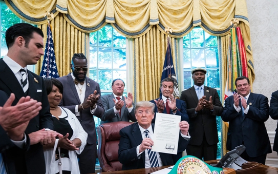 Ông Trump từng ân xá tỷ lệ cá cược kèo nhà cái những ai trong nhiệm kỳ trước?