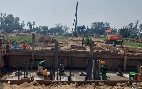 tỷ lệ kèo nhà cái hôm nay – Cần Thơ – Sóc Trăng thiếu cát, tiến độ thi công vẫn khẩn trương