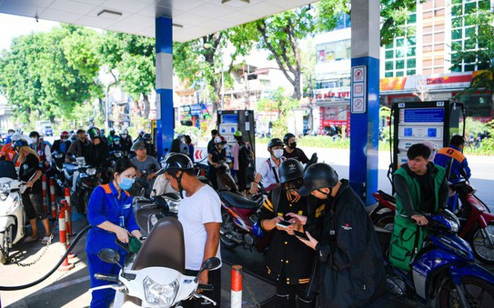 Tổng cục Thuế "tiết lộ" số cửa hàng xăng dầu đã xuất hoá đơn từng lần bán