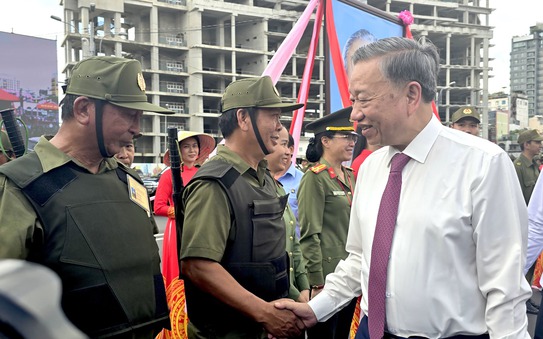 Chủ tịch nước Tô Lâm dự Lễ ra mắt lực lượng bảo vệ tỷ lệ cá cược kèo nhà cái ninh, trật tự tại cơ sở tại TP HCM