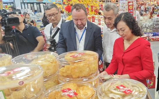 TP HCM lo hàng Tết thiếu hụt cục bộ, tăng giá vì kẹt tỷ lệ bóng đá kèo nhà cái