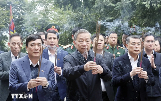 Tổng Bí thư tỷ lệ cá cược kèo nhà cái dâng hương tưởng niệm các Vua Hùng