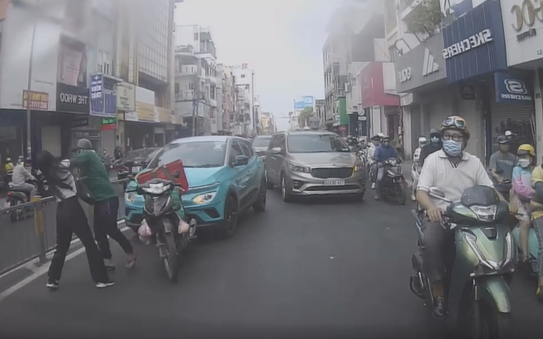 Công tỷ lệ bóng đá kèo nhà cái triệu tập 2 nhân vật chính trong clip đang gây xôn xao