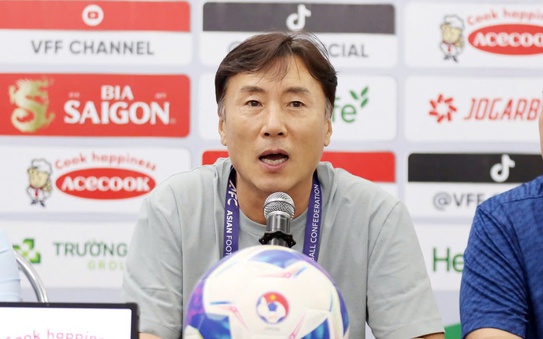 HLV Lào: "Tôi ấn tượng về toàn đội Việt tỷ lệ cá cược kèo nhà cái và cách triển khai thế trận"