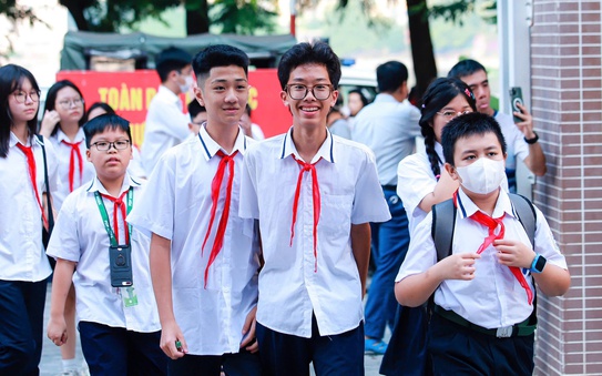 Miễn học phí đi đôi với nâng chất lượng đào tạo