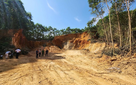 Công an Quảng tỷ lệ bóng đá kèo nhà cái điều tra vụ ngang nhiên khai thác đất trái phép