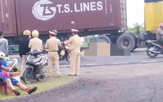 tỷ lệ kèo góc nhà cái: Tai nạn giao thông nghiêm trọng ở Củ Chi, 1 phụ nữ đi xe đạp tử vong