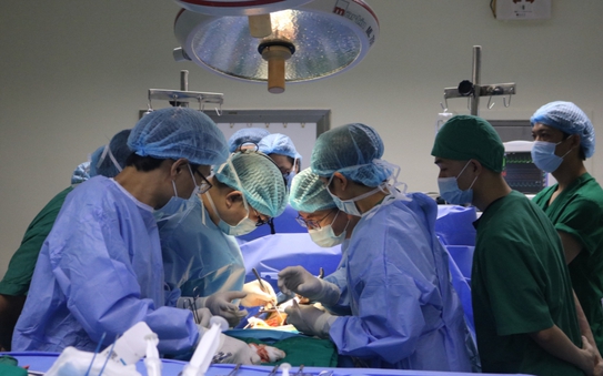 Bệnh viện tuyến tỉnh cùng lúc thực hiện 2 tỷ lệ bóng đá kèo nhà cái từ người cho chết não