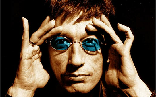 Robin Gibb của Bee Gees tạm biệt thần chết