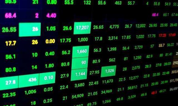 HOSE và nhiều công ty chứng khoán đồng loạt 