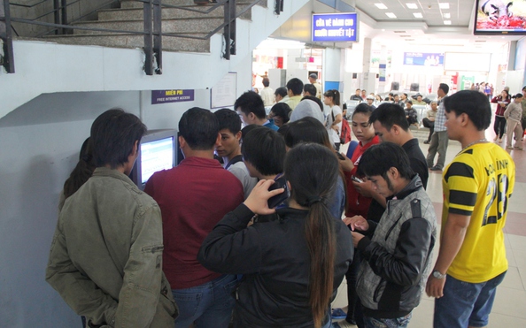 Không nghẽn mạng ngày đầu bán vé tàu tỷ lệ kèo nhà cáit 2015