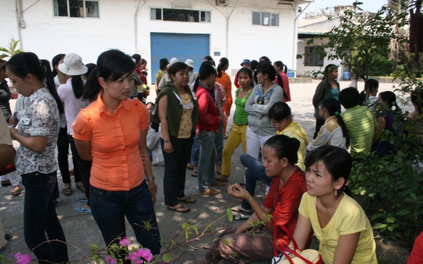 Chấm dứt hợp đồng trái pháp luật