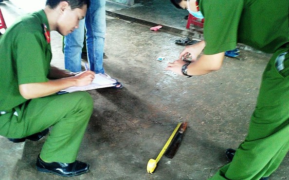 Đâm ông bóng đá tỷ lệ kèo nhà cái tử vong rồi tự tử
