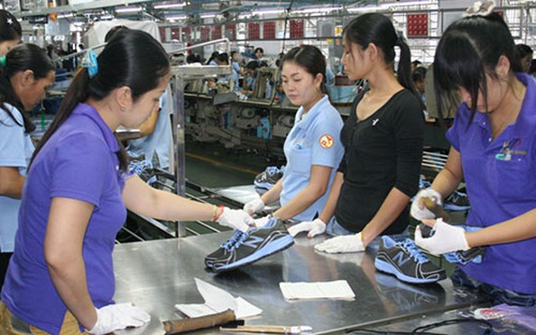 Vốn ngoại đổ vào tỷ lệ cá cược kèo nhà cái dép