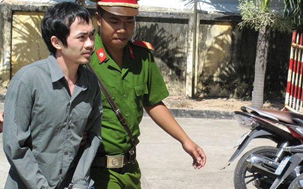Vụ 5 công tỷ lệ bóng đá kèo nhà cái dùng nhục hình: “Chúng tôi chịu rất nhiều áp lực”