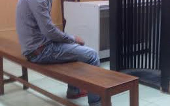 Ghẹo kèo nhà cái tỷ lệ bóng đá, thanh niên bán vé số bị chém