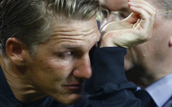 tỷ lệ kèo nhà cái 88 gây sốc khi không bỏ rơi Schweinsteiger