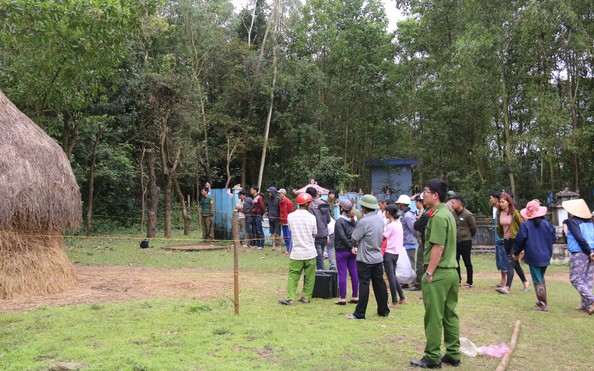 Kinh hoàng cháu chém chết bác ruột rồi bỏ trốn