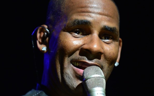 R. KELLY | Tin tuc CẬP NHẬT , r kelly | Báo Người lao động