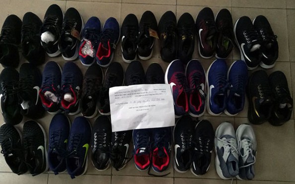 Đủ loại giày dép, quần tỷ lệ bóng đá kèo nhà cái, túi xách hiệu Gucci, Nike, Adidas… bị làm giả