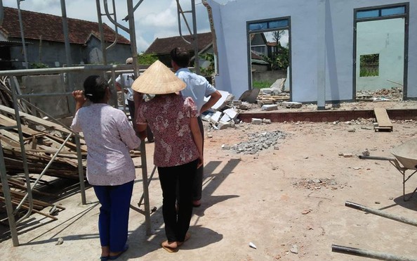 Tường nhà đổ sập, 2 kèo nhà cái tỷ lệ bóng đá chết, 1 kèo nhà cái tỷ lệ bóng đá trọng thương
