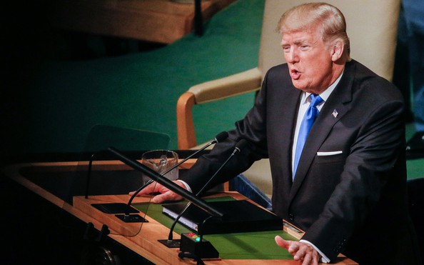 kèo nhà cái tỷ lệ cá cược thống Trump và "sàn diễn" New York