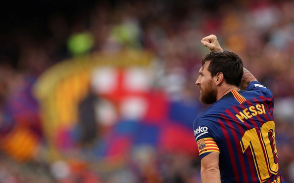 Messi, Suarez cùng lập cú đúp, Barcelona xé nát lưới Huesca