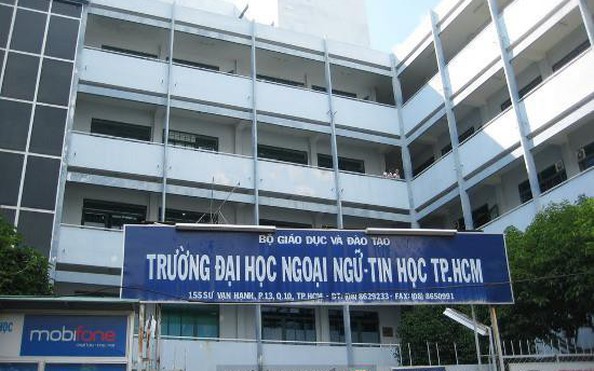 Phó hiệu trưởng Trường ĐH Ngoại ngữ- tỷ lệ cá cược kèo nhà cái học TP HCM sẽ ký bằng cho sinh viên