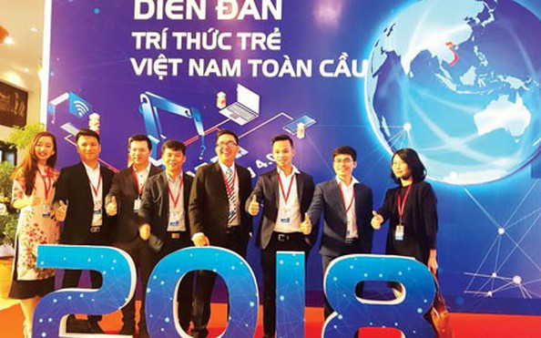Quê mẹ thôi thúc trở về