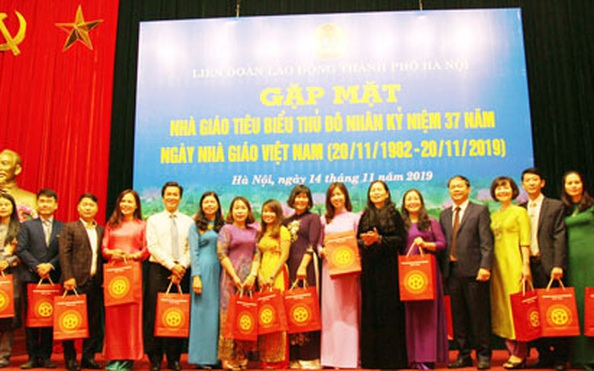 Hà Nội: Họp mặt 100 tỷ lệ cá cược kèo nhà cái tiêu biểu