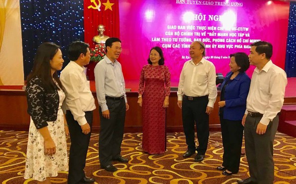 Ban Tuyên giáo Trung ương họp với các Tỉtỷ lệ cá cược kèo nhà cái ủy, Thàtỷ lệ cá cược kèo nhà cái ủy phía Nam