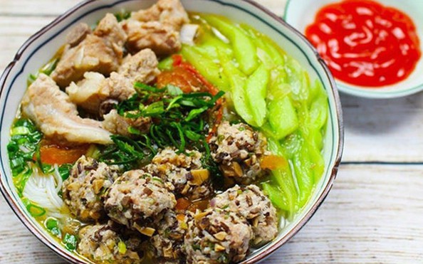 Vương vấn bún dọc mùng
