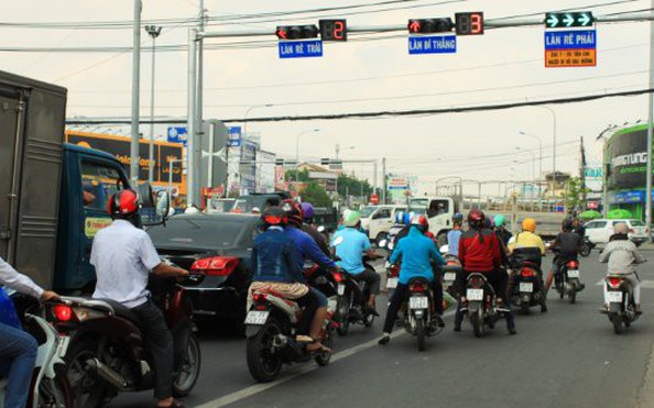Rẽ phải tỷ lệ cá cược kèo nhà cái có đèn đỏ có thể bị phạt đến... 2 triệu đồng!