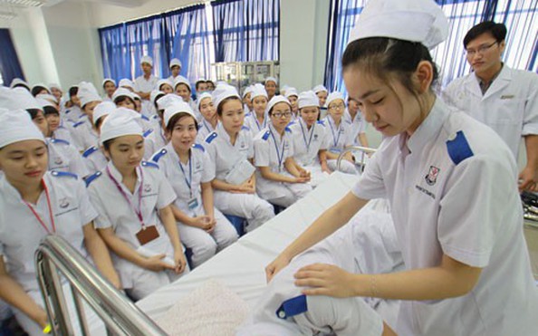 Vẫn tiếp nhận hồ sơ ứng viên điều dưỡng sang Đức học tập và làm việc
