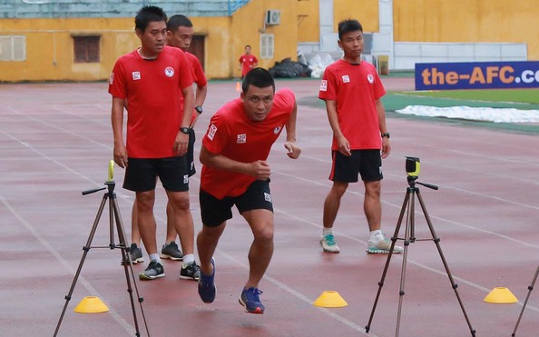 Trọng tài FIFA ngất xỉu khi kiểm tra thể lực trước thềm tỷ lệ bóng đá kèo nhà cái