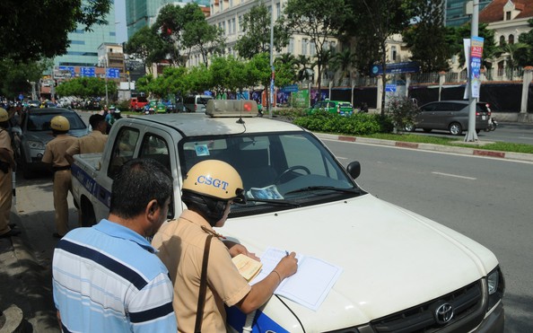 tỷ lệ bóng đá kèo nhà cáiày đầu tổtỷ lệ bóng đá kèo nhà cái kiểm soát ô tô, xe máy: Xử lý nhiều trườtỷ lệ bóng đá kèo nhà cái hợp vi phạm