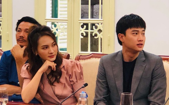 Nhận bằng tỷ lệ cá cược kèo nhà cái của Bộ VH-TT-DL, Bảo Thanh phim " Về nhà đi con" đặt câu hỏi khó với Bộ trưởng