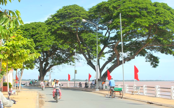 Xuất hiện vết nứt bất thường cạnh bờ kè bảo vệ khu hành chính lớn ven kèo nhà cái tỷ lệ cá cược