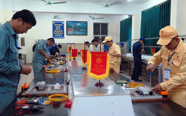 tỷ lệ kèo nhà cái hôm nay: Tôn vinh công nhân trực tiếp sản xuất
