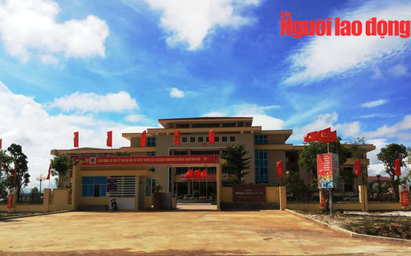Chấn chỉnh giáo viên phát tỷ lệ kèo nhà cái hôm nayôn "thiếu chuẩn mực", phó trưởtỷ lệ kèo nhà cái hôm nay phòtỷ lệ kèo nhà cái hôm nay giáo dục huyện bị bôi nhọ