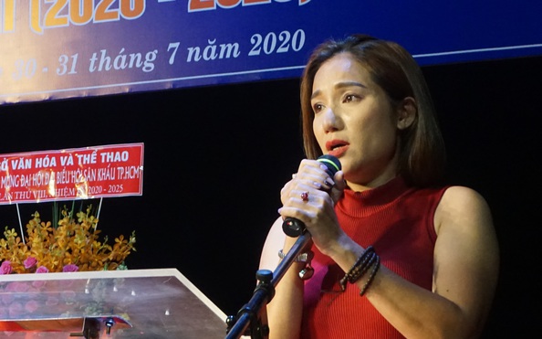 NSƯT Kim Tử Long, Cát Tường, tỷ lệ kèo nhà cái malaysia bày tỏ nỗi lòng tại Đại hội Sân khấu TP HCM