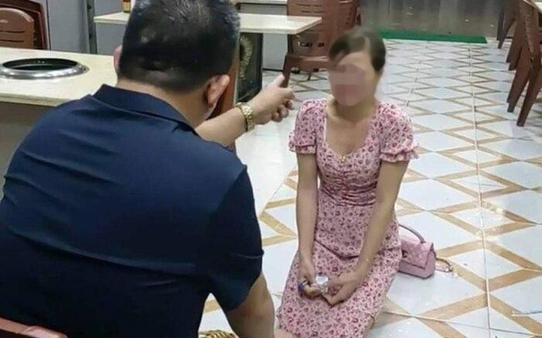 Cô gái trẻ bị bắt quỳ xin lỗi vì chê món ăn mất vệ kèo nhà cái tỷ lệ bóng đá: Triệu tập chủ nhà hàng