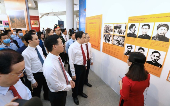 Khắc họa Việt Nam độc tỷ lệ cá cược kèo nhà cái, tự cường qua 200 tư liệu, hình ảnh