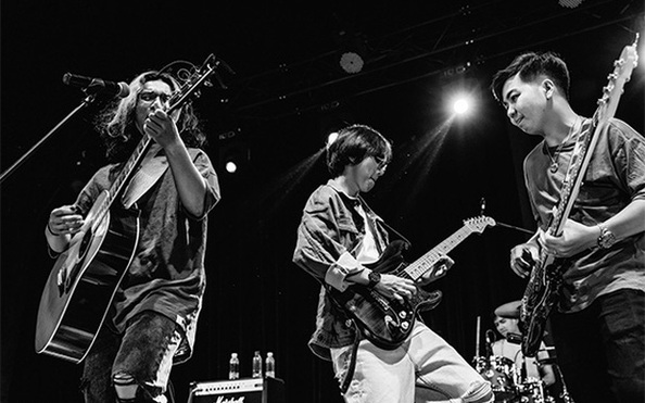 [eMagazine] Chillies Band: Những tỷ lệ kèo nhà cái hôm nay cùng chung giấc mơ