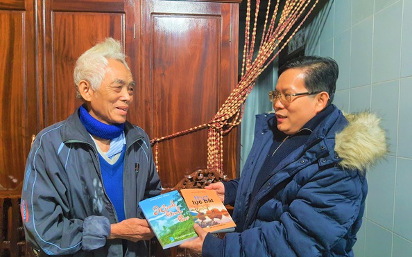 Nhà kèo nhà cái tỷ lệ cá cược Hoàng Bình Trọng - cha đẻ tiểu thuyết "Bí mật một khu rừng" - qua đời
