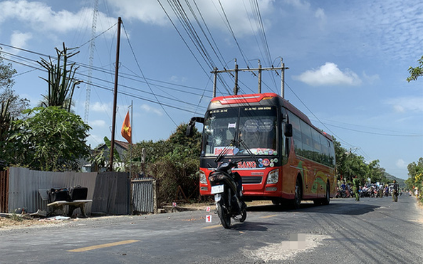 Gã đàn ông dừng xe giữa đường bắt tỷ lệ kèo nhà cái hôm nay khác chào, rồi chém chết 1 tỷ lệ kèo nhà cái hôm nay