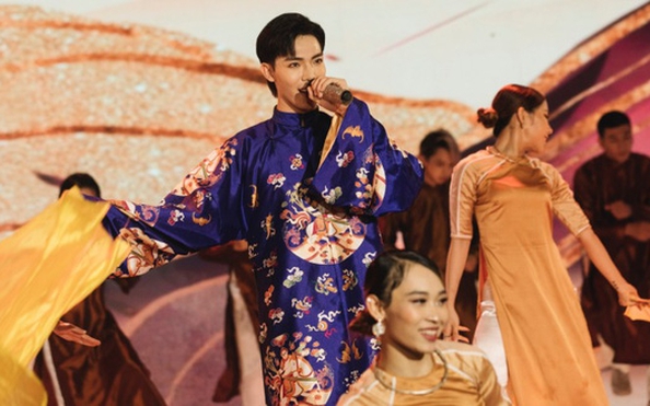 Erik: Tôi sốc vì bị chê hát dở