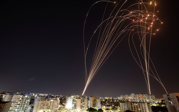 Lực lượng Hamas lấy số lượng “đọ” chất lượng với Israel