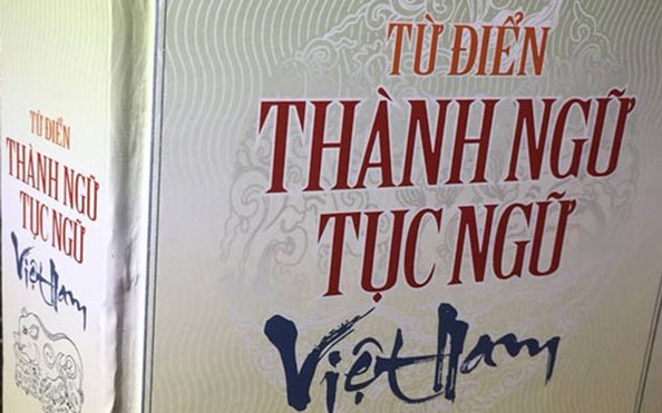 Sao lại nói "lanh chanh như hành không muối"?